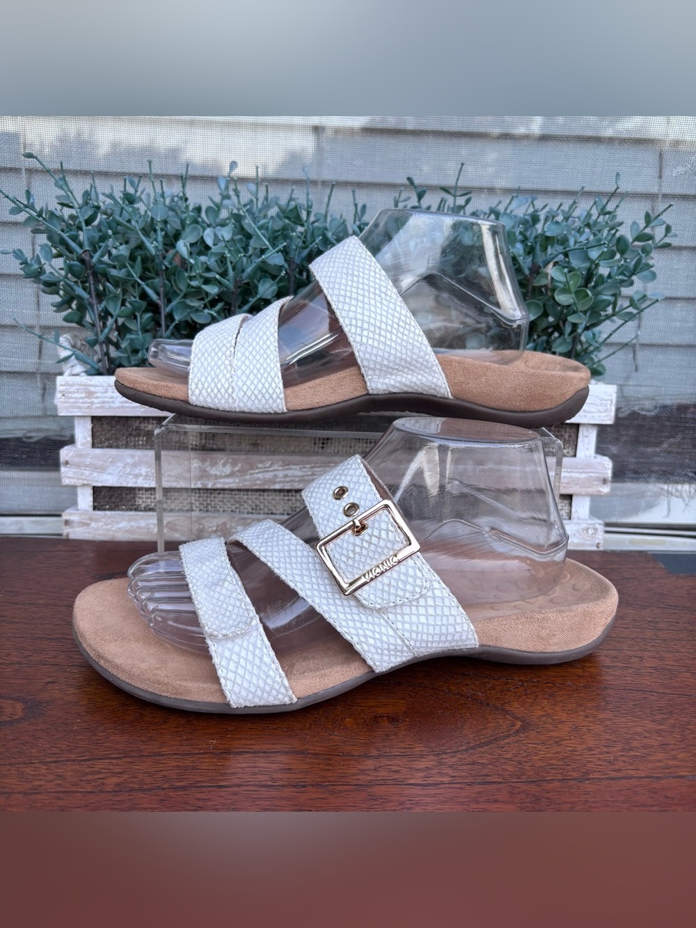 Vionic Women's Rest Skylar Slide Sandal